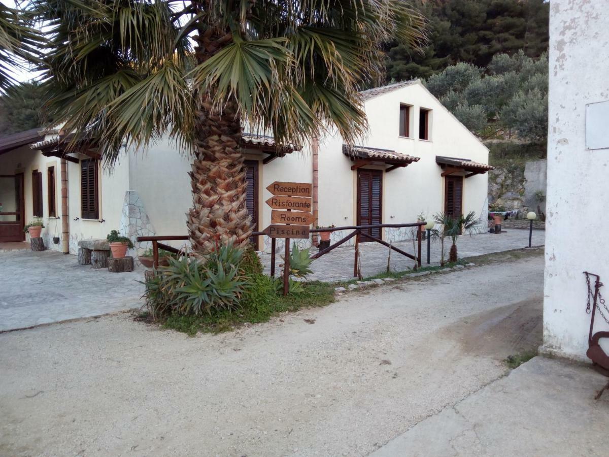 Tenute Pispisa Segesta Alloggio per agriturismo Calatafimi