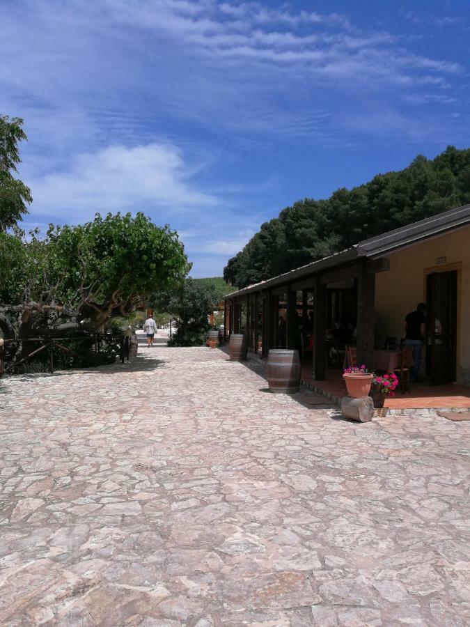Tenute Pispisa Segesta Bauernhof *